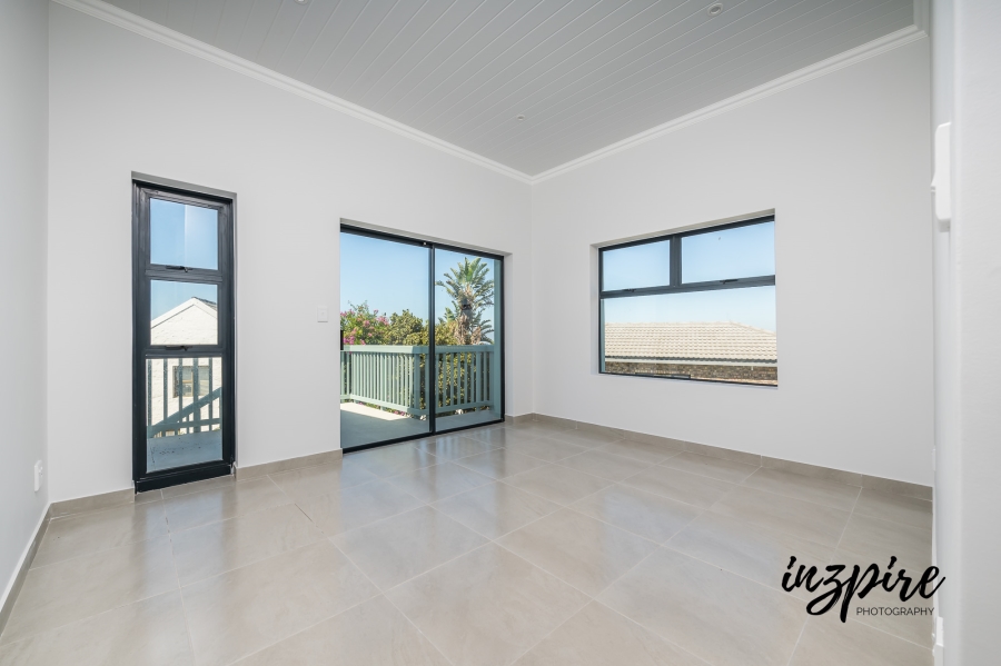To Let 3 Bedroom Property for Rent in Dana Bay Western Cape